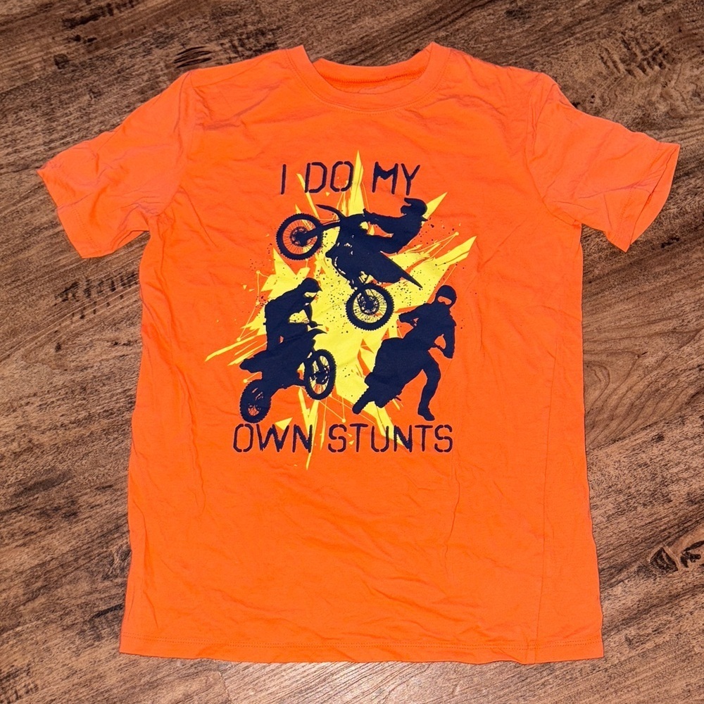 Orange Graphic T-Shirt with Stunt Design size 14